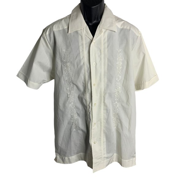 Monte Carlo Guayabera Shirt M Cream Button Up Embroidered Short Sleeves NEW - Picture 1 of 6